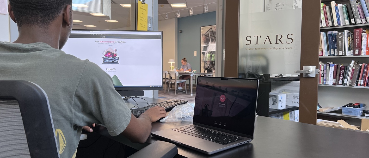 Student working in STARS office